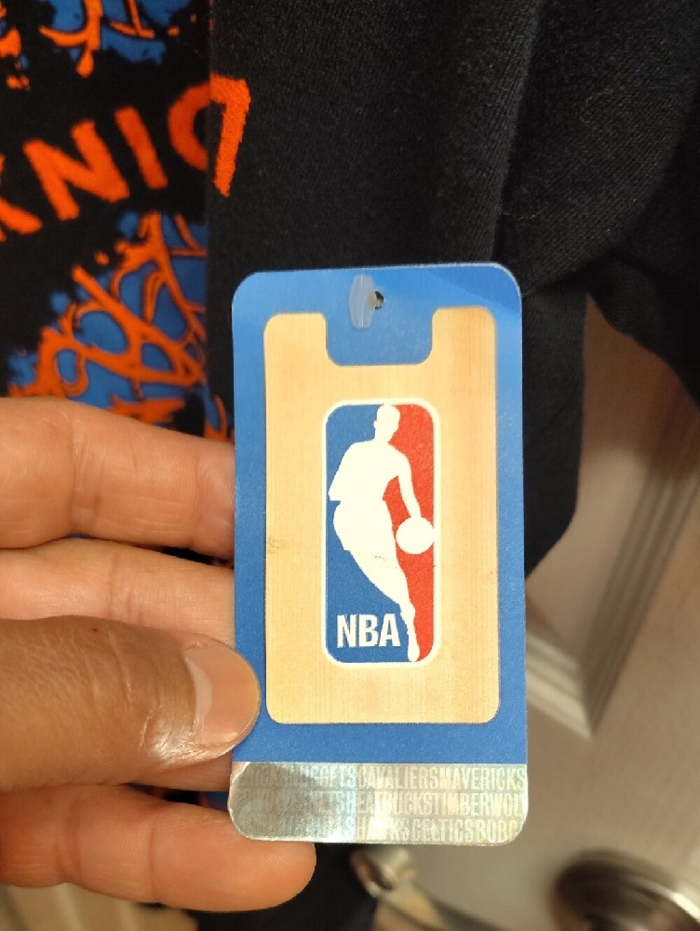 New York Knicks UNK 2010s T-Shirt - Black - XL by Fanatics Real Vintage - Picture 5 of 5